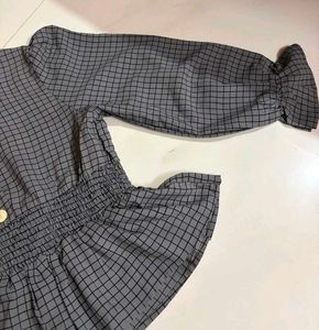 Chic Grey Checkered top