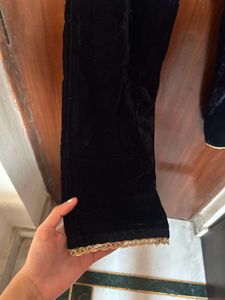 Embroidered Velvet Kurta