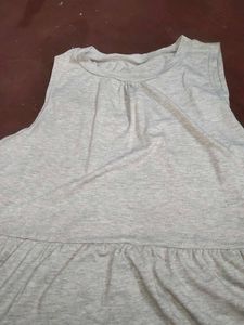 Gray Tiered Sleeveless Tunic Top