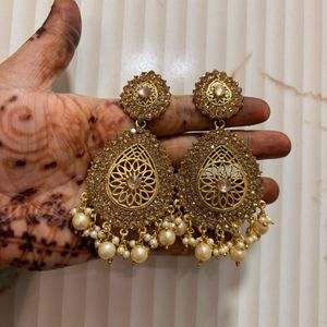 Gold-Toned Kundan Pearl Chandbali Earrings