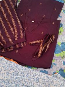 Elegant Embroidered Kurta