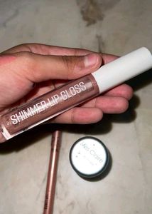 Shimmer Lip Gloss & Li