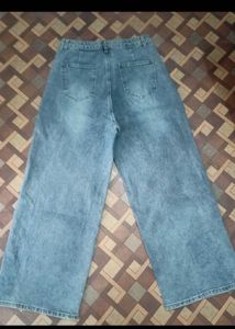 Brand New Baggy Jeance