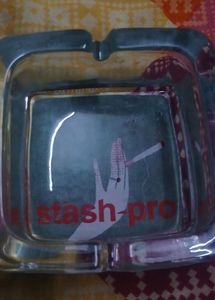 vintage ash tray🚬