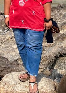 Red Embroidered Kurta
