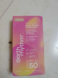 Earth Rhythm Glow Tinted Sunscreen