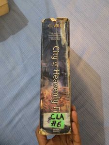 City of Heavenly Fire - Cassandra Clare