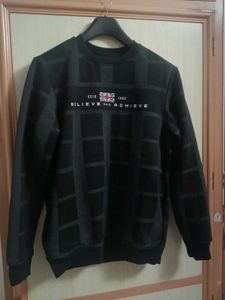 Black Plaid Sweatshirt Men 42 chest size