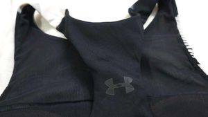 Under Armour Graphic High-Neck Sports Bra