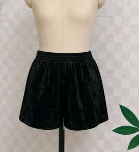 (1000)Black Velvet Shorts
