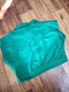 🧨⚡Green "Oh No" Cropped Shirt