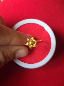 beautiful new 22crt gold ladies ring