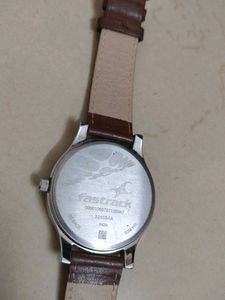 Stylish Brown Leather Strap Watch
