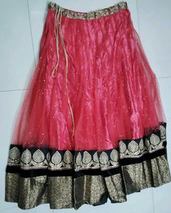 Women Lehenga And Choli Set( Gajri)