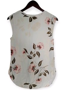 Floral Print Sleeveless Top