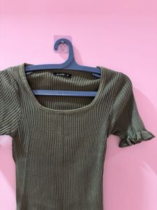 Ribbed Lettuce Trim Square Neck Top
