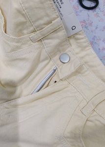 Cream Wide-Leg Cropped Pants