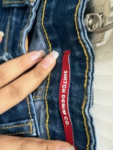 Stylish Ripped Blue Jeans