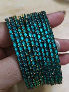 Stunning Teal & Gold 10 glass Bangles