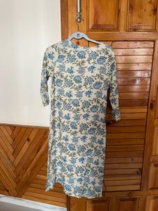 blue Floral Print Kurta