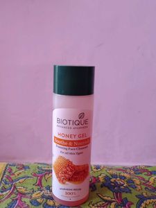 Biotique Honey Gel Face Cleanser