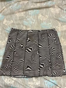 Trendy Zebra Print Mini Skirt