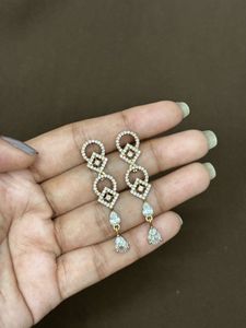 Sparkling Diamond Necklace &amp; Earring Set