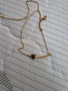 Delicate Gold Heart bar Necklace
