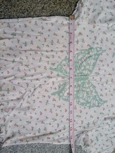 H&amp;M Cute fitted tshirt with butterfly print