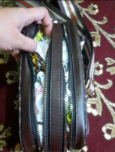 Price Drop 🔥Brand New Sling Bag🤎🤎