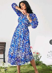 Chic Blue Floral Midi Dress