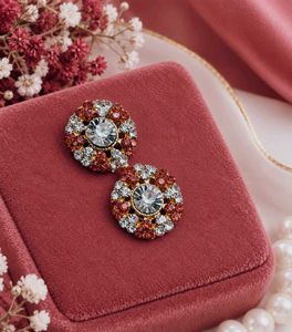 💗 Dusty Rose Sparkling Crystal Stud Earrings