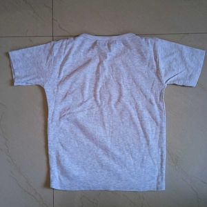Cute Zara Tee with Flower