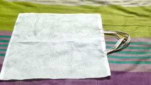 15 Cloth &amp; Plastic Bags