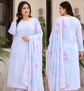 Light Blue Floral Kurta Set Dupatta damege