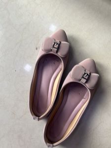 Cute Pink Ballet Flats with Bow Accent