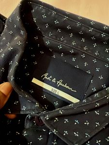 Men's Printed Button-Down Shirt
