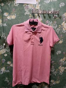 us polo l size black and peach colour T-shirt