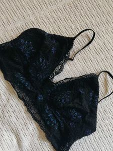 closia Lace Bralette