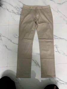 blackberry Beige Chino Pants Only used 1