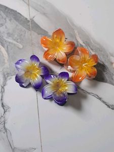 Set of 4 Flower Hair Clips
