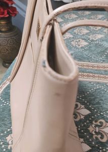 Stylish Beige Handbag