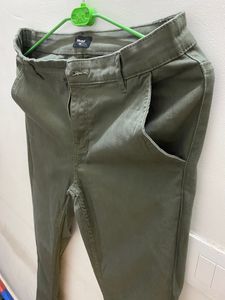 PRICE DROP !! Women’s Smart Chinos Ankle Length