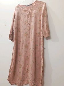 Avaasa Pink Floral Kurti