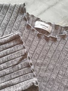 Gray Ribbed Knit Cropped Sweater/top