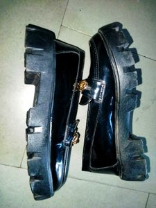 Black Chunky Platform Loafers with Gold Chain | Go