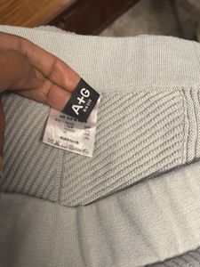 Knit skirt