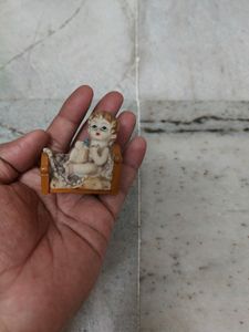 Small Baby Showpiece