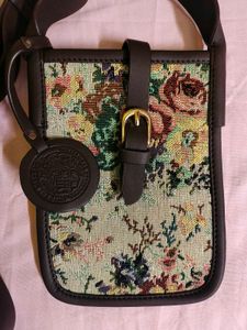 Floral Tapestry Crossbody Phone Bag