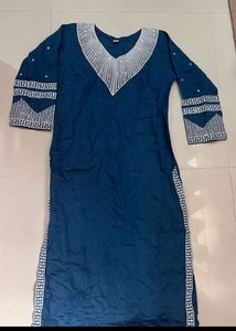 Elegant Blue Embellished Kurta